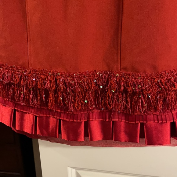 Aysha Red suit jacket with body fitting fringe dress - Picture 3 of 8